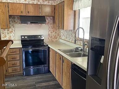 3330 East Main Street, Unit 323 Mesa, AZ 85213 - Photo 4 of 20 a kitchen with a stove and a refrigerator