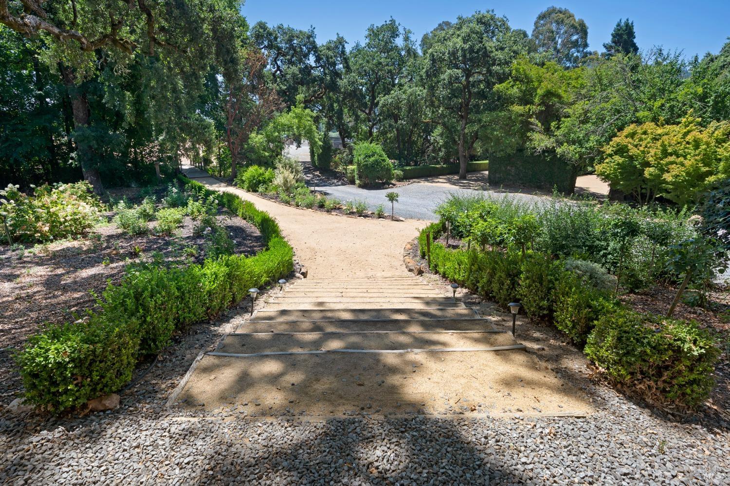 125 Cristo Lane Santa Rosa, CA 95409 - Photo 52 of 82