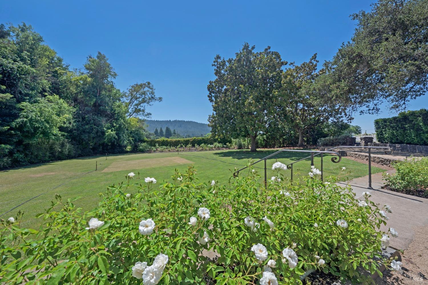 125 Cristo Lane Santa Rosa, CA 95409 - Photo 74 of 82 a view of a tennis court