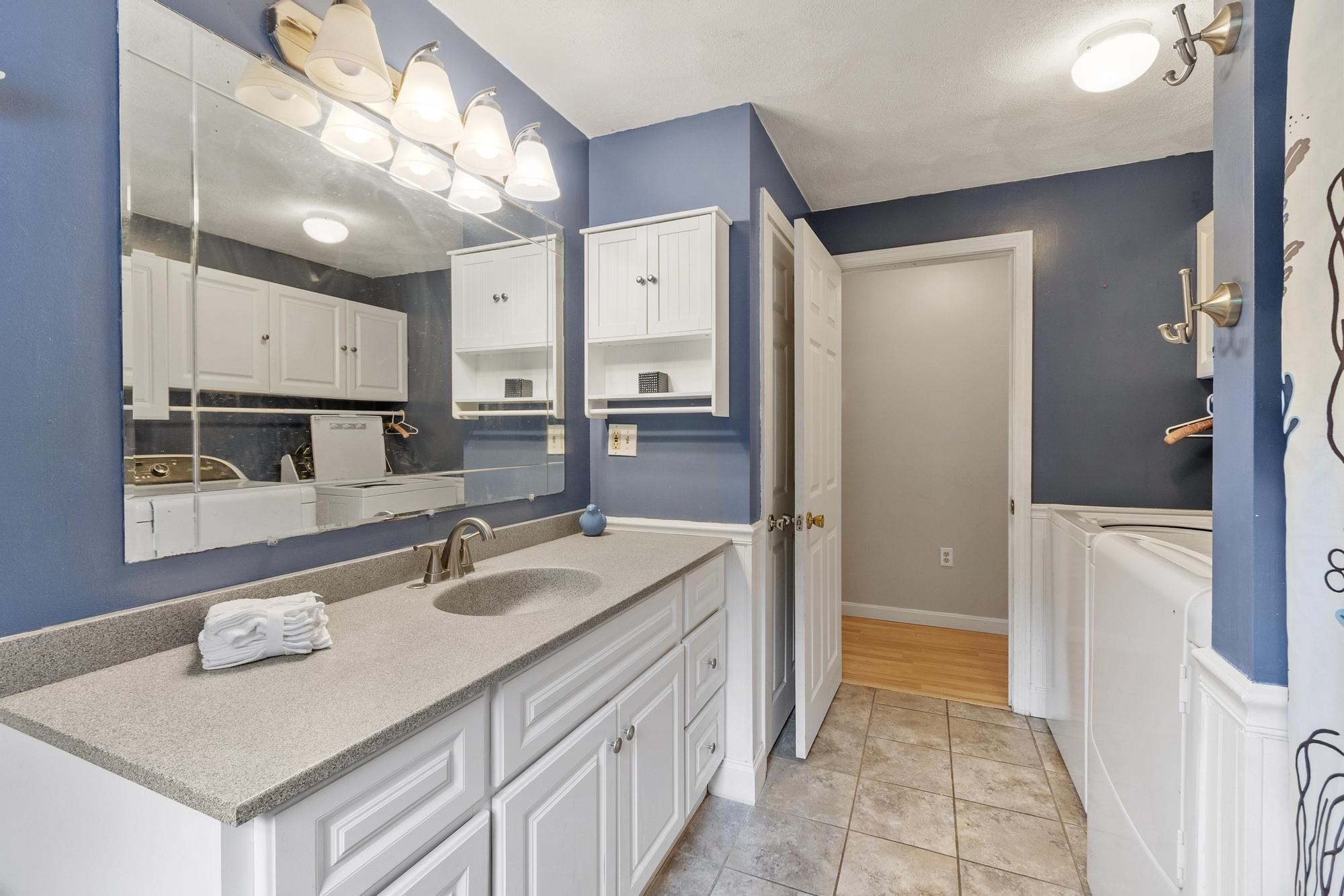 113 Newton Road Plaistow, NH 03865 - Photo 17 of 60