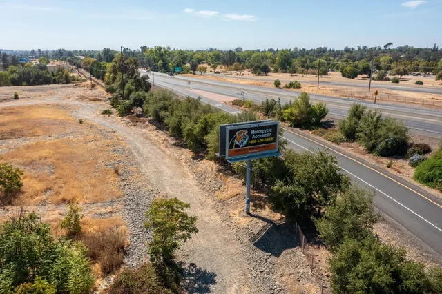a view of a terrace view