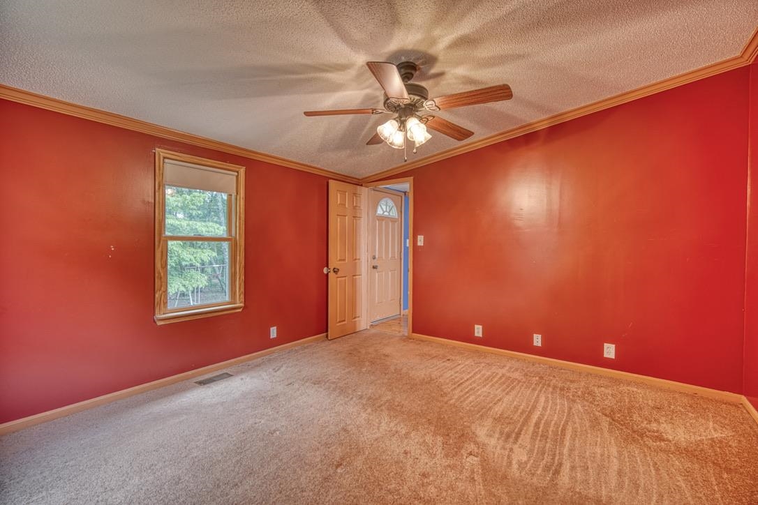 265 Gardner Road Gaffney, SC 29341 - Photo 14 of 36