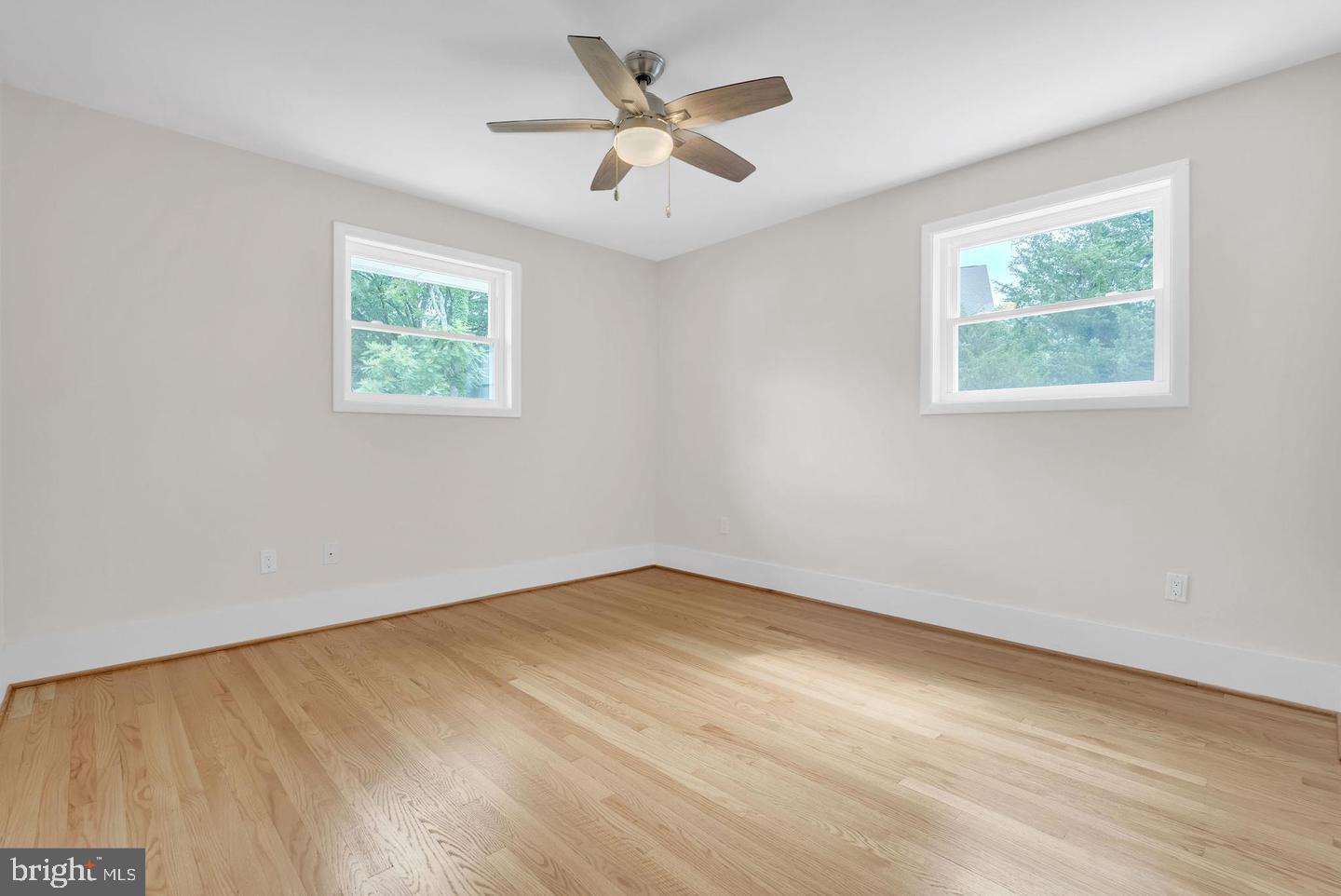 10911 Chandler Road Potomac, MD 20854 - Photo 34 of 58 Second bedroom