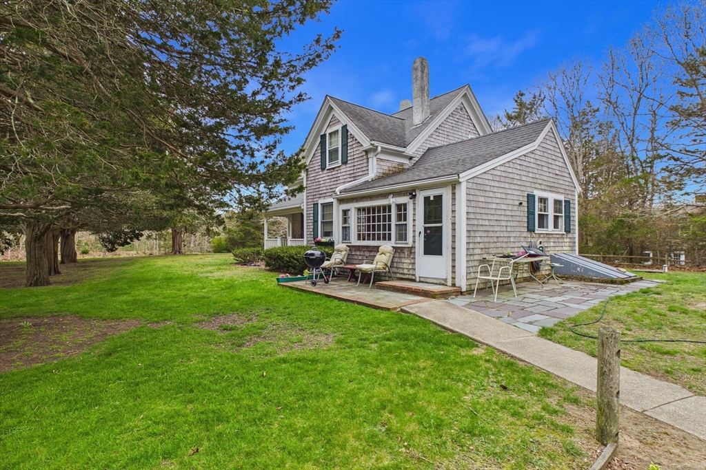 243 Old County Road Sandwich, MA 02537 - Photo 11 of 39