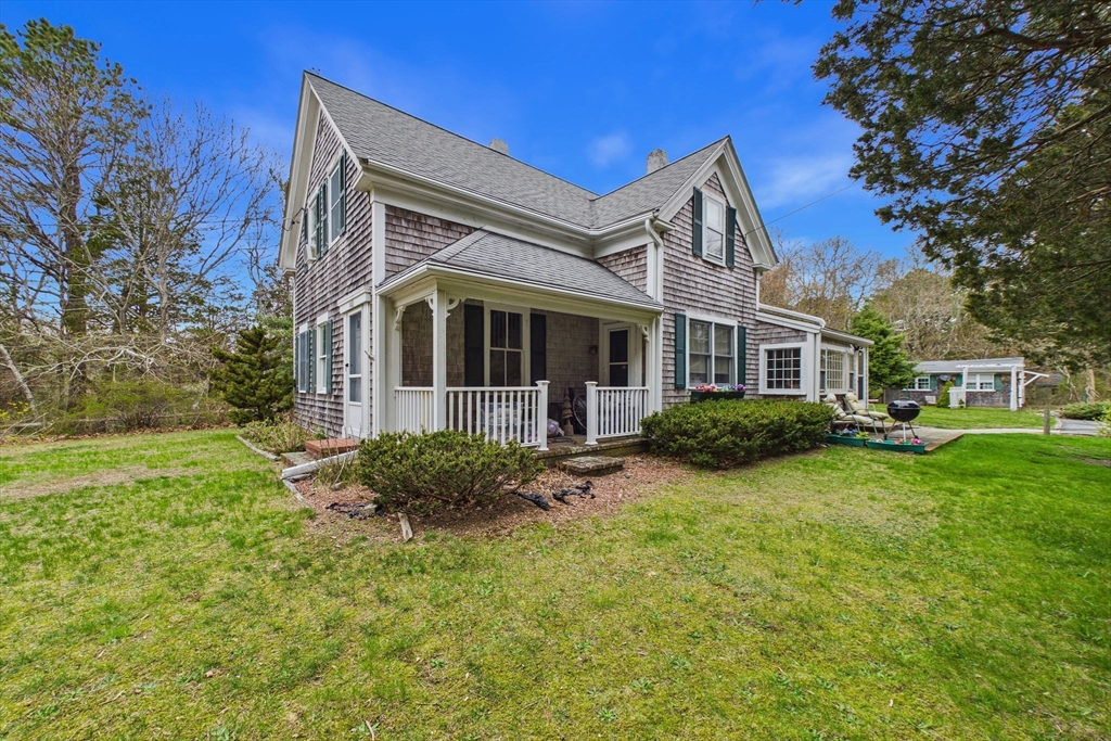 243 Old County Road Sandwich, MA 02537 - Photo 10 of 39