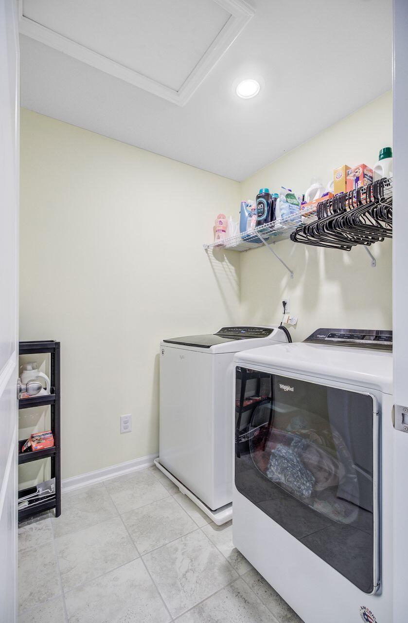 493 Spanish Wells Road Summerville, SC 29486 - Photo 33 of 50 Laundry Room