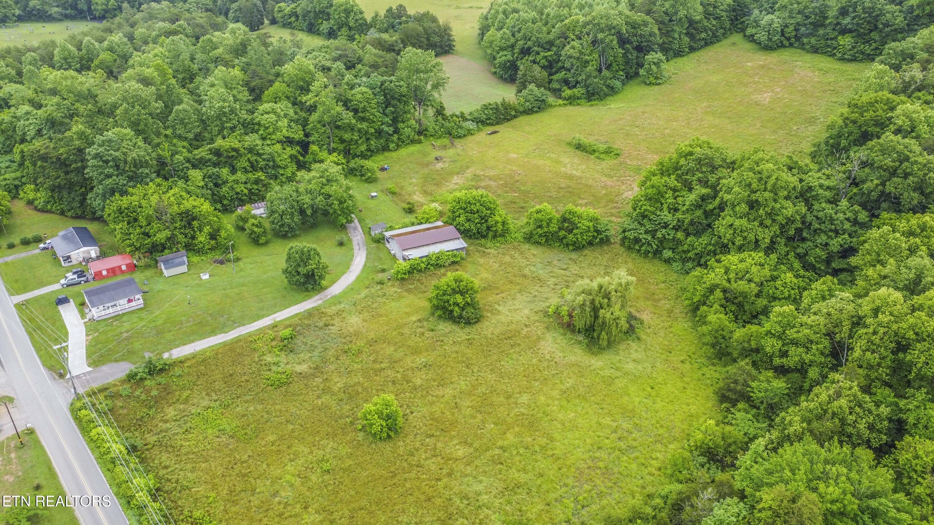 555 Little Valley Road Maynardville, TN 37807 - Photo 31 of 44 8286FF1B-A61C-46CA-AB62-26556DE16E14