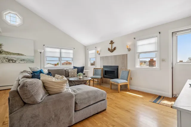 $3,000 | 131 Franklin Street, Seabrook, NH 03874