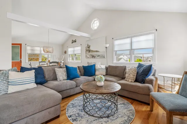 $3,000 | 131 Franklin Street, Seabrook, NH 03874