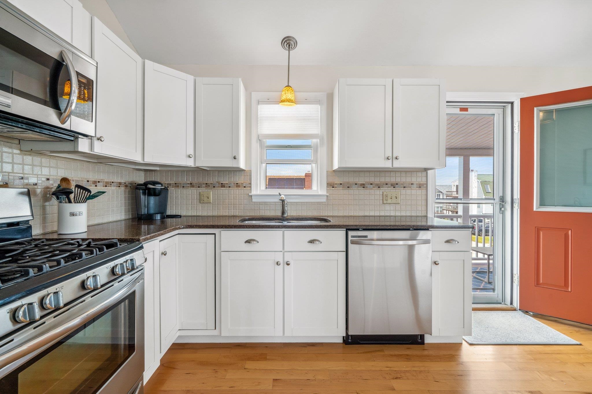 131 Franklin Street Seabrook, NH 03874 - Photo 7 of 36