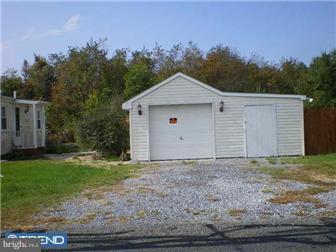 342 Ruritan Lane Viola, DE 19979 - Photo 3 of 12 Garage