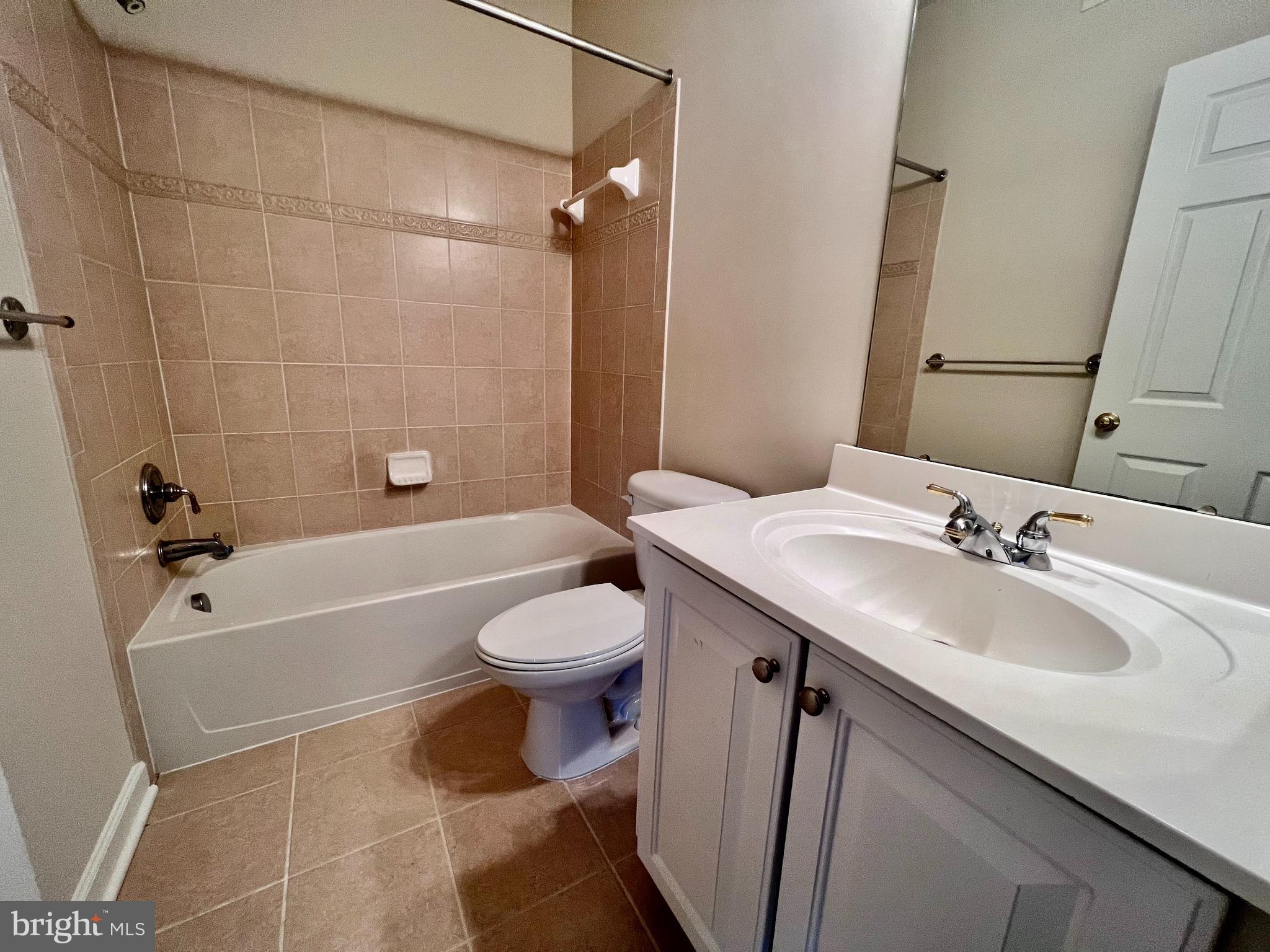3687 Spring Hollow Lane, Unit 3687 Frederick, MD 21704 - Photo 14 of 28