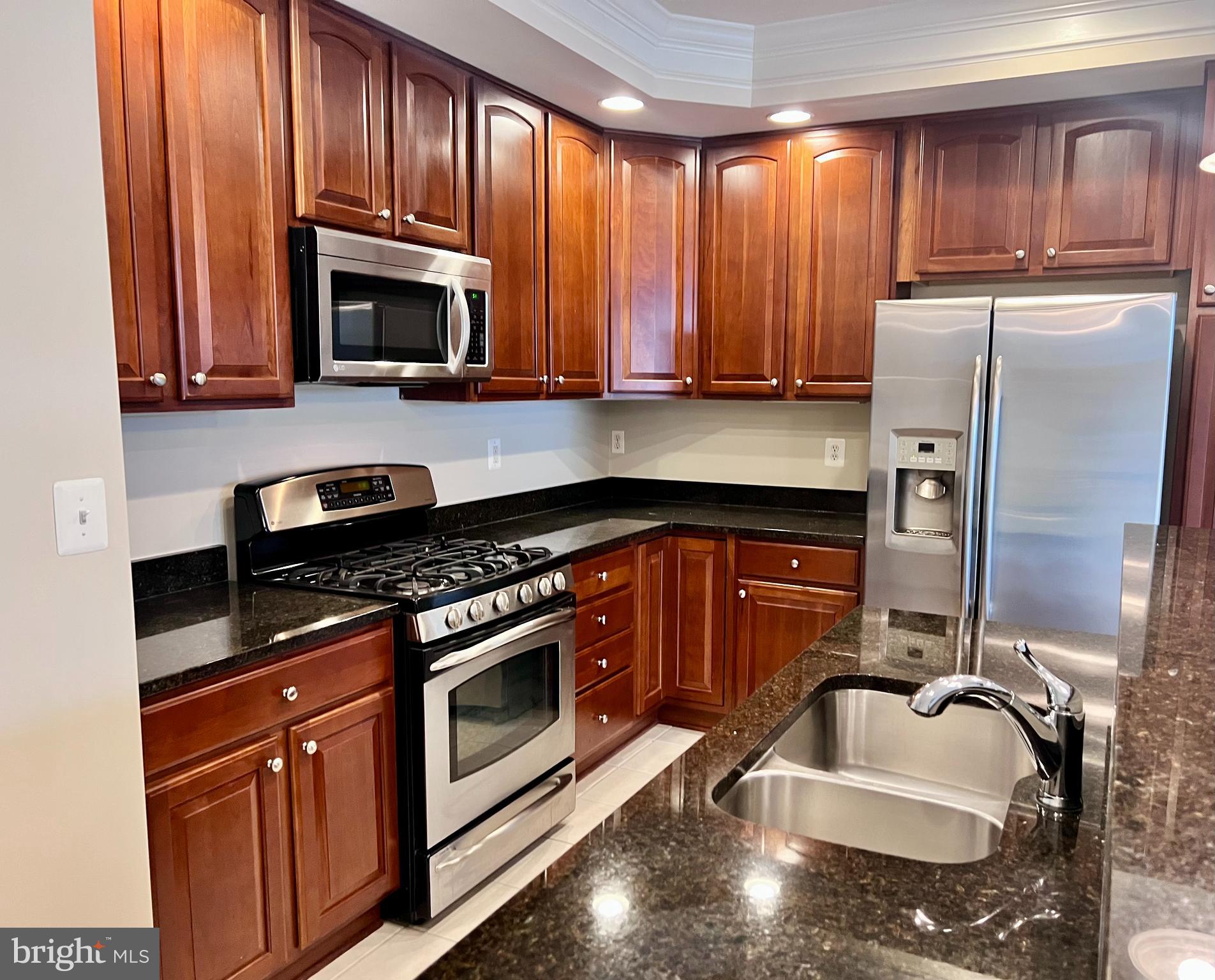 3687 Spring Hollow Lane, Unit 3687 Frederick, MD 21704 - Photo 5 of 28