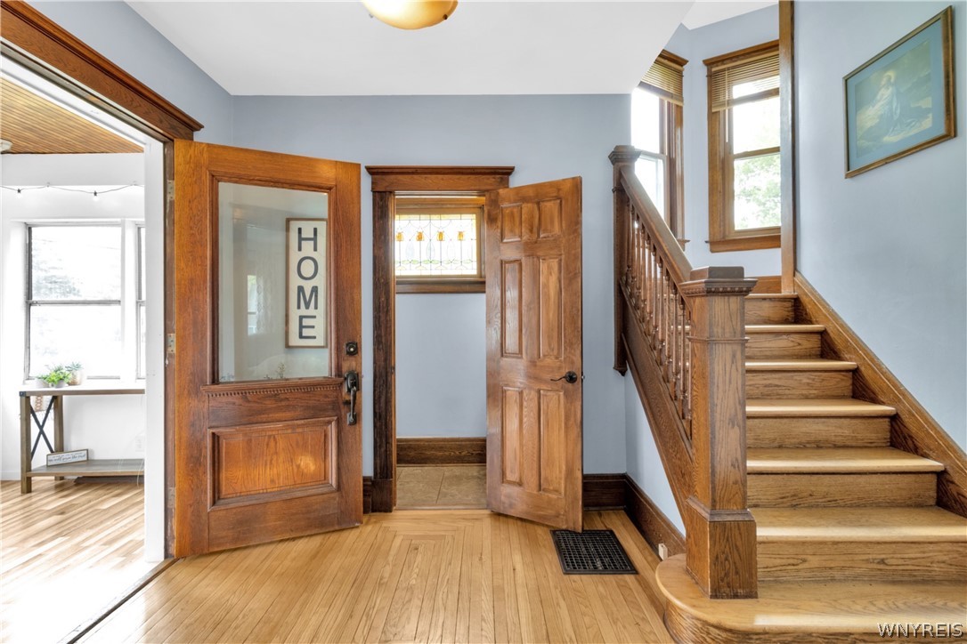 2525 Niagara Road Wheatfield, NY 14304 - Photo 9 of 50