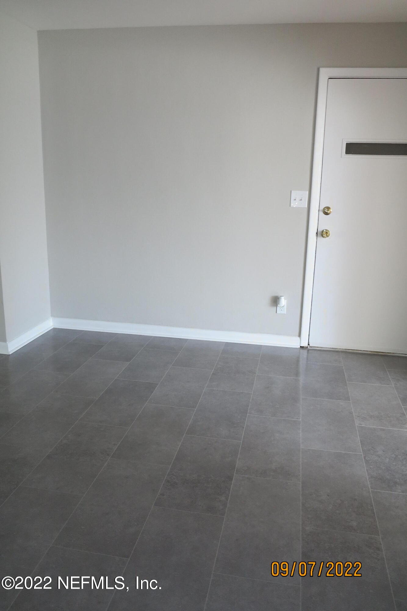 2448 Sam Road Jacksonville, FL 32216 - Photo 11 of 43 Eat-In Space in Kitchen Area