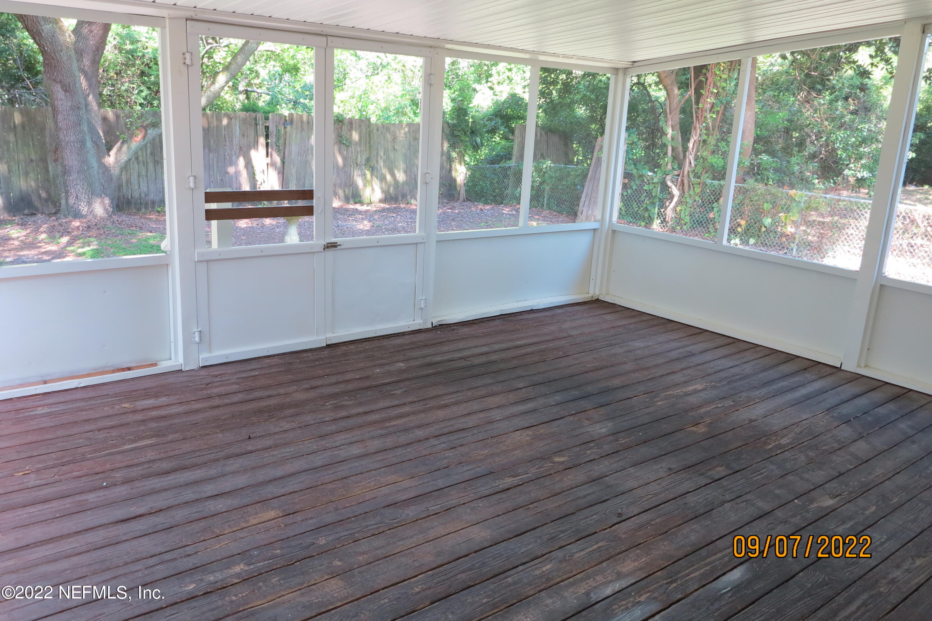 2448 Sam Road Jacksonville, FL 32216 - Photo 33 of 43 Large Screened In Porch