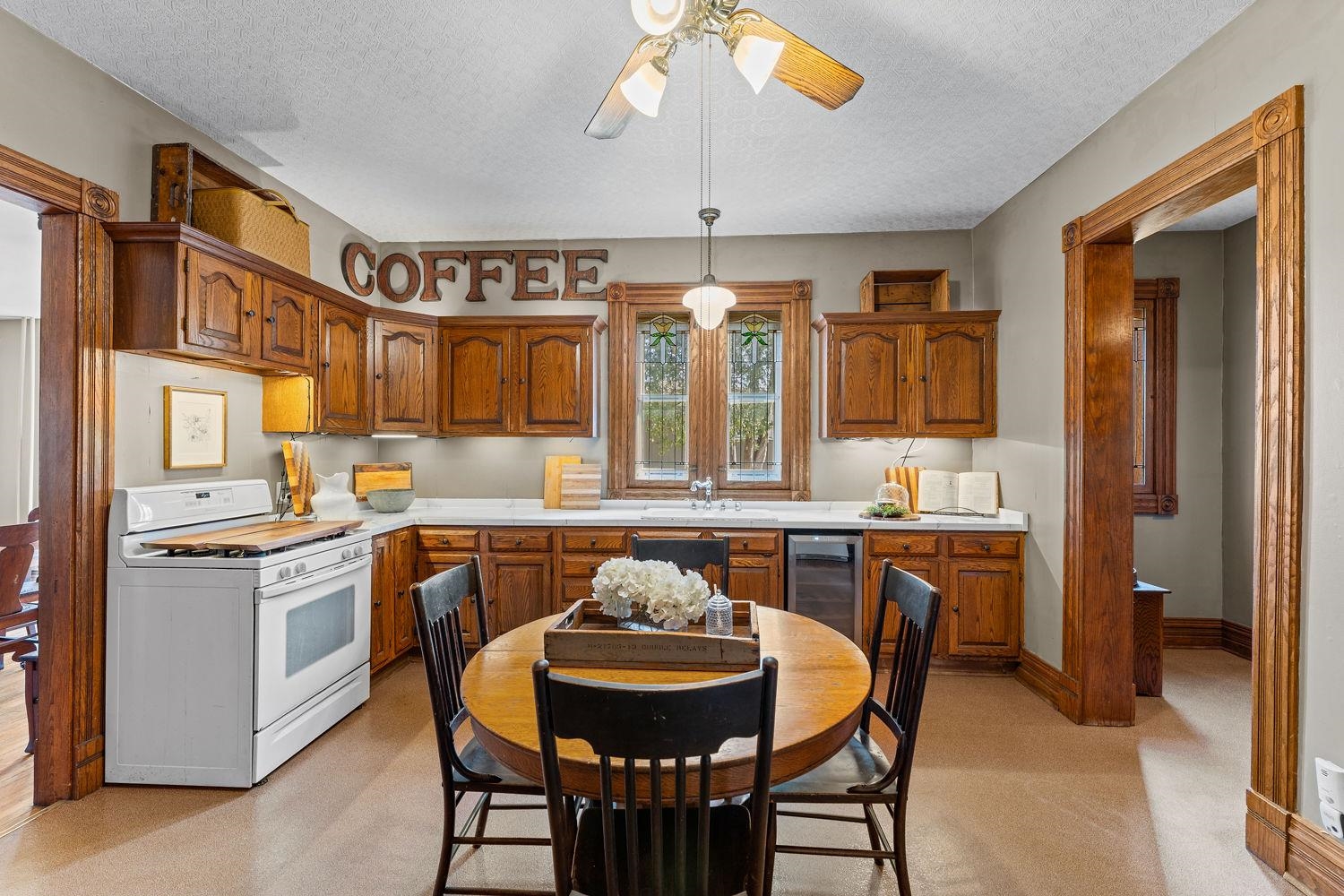 518 East Main Street Reedsburg, WI 53959 - Photo 4 of 58