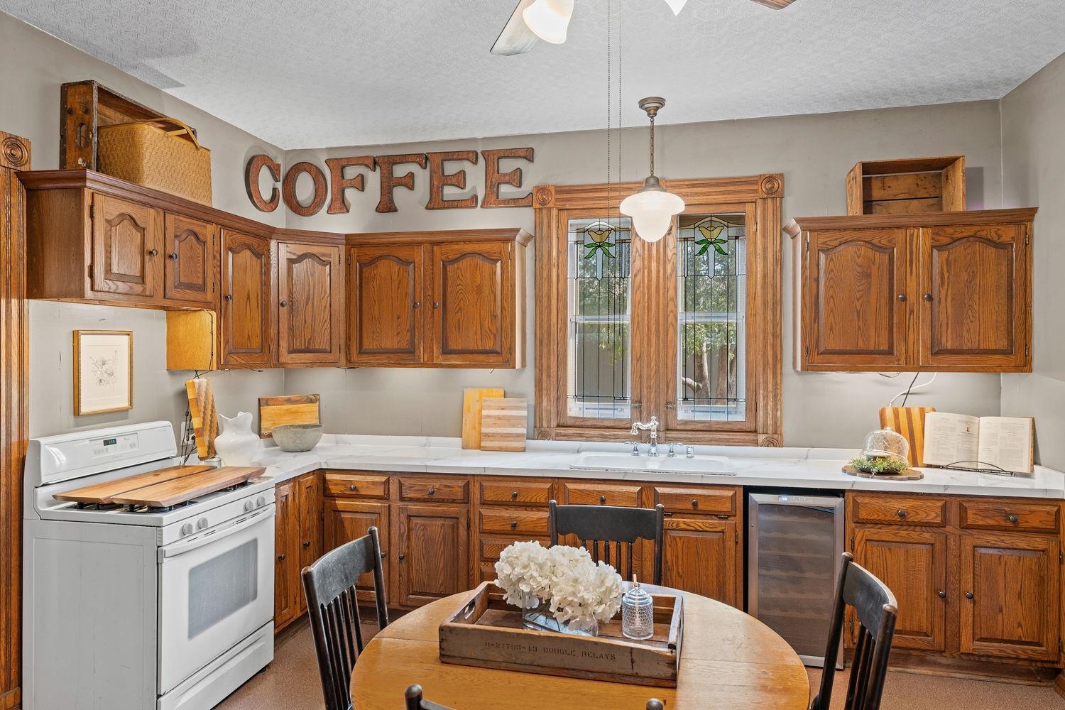 518 East Main Street Reedsburg, WI 53959 - Photo 6 of 58