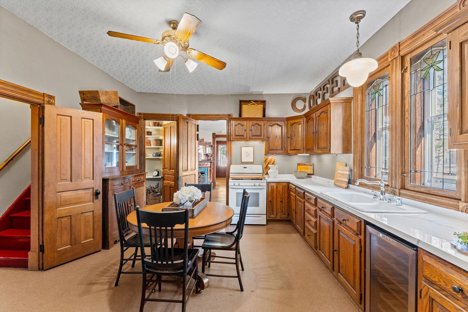 518 East Main Street Reedsburg, WI 53959 - Photo 7 of 58