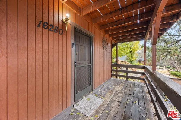 $2,150 | 2317 Maplewood Way, Pine Mountain Club, CA 93222