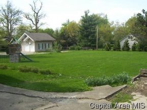 1714 Mound Road Jacksonville, IL 62650 - Photo 12 of 12 Gallery Image 12