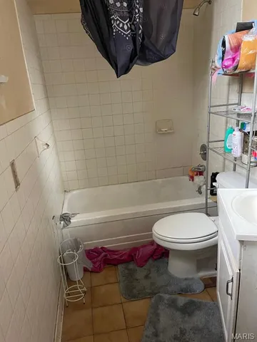 $300,000 | 3240 Gravois Avenue, St. Louis, MO 63118