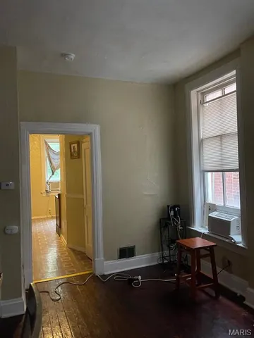 $300,000 | 3240 Gravois Avenue, St. Louis, MO 63118