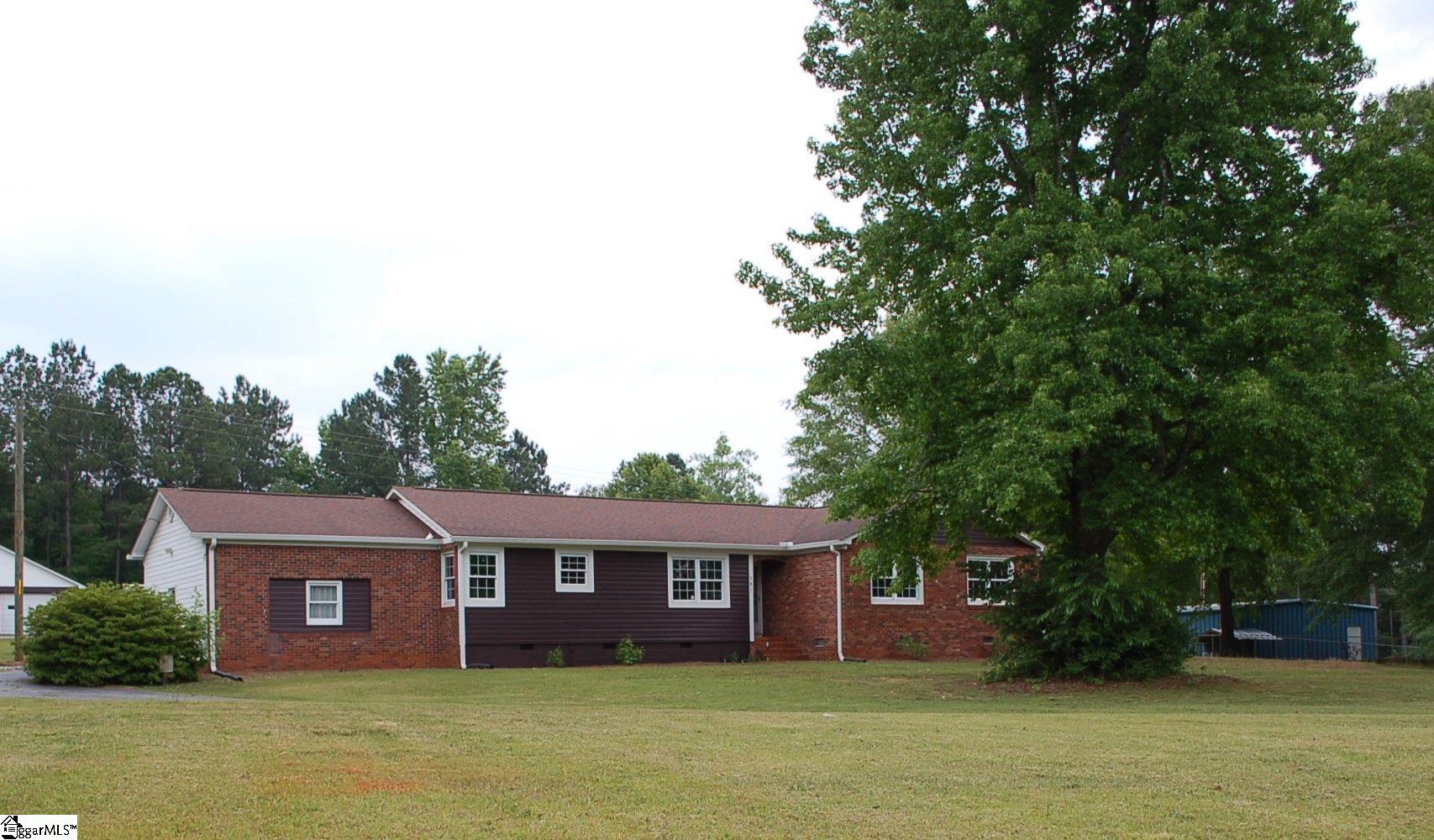 381 North Freeman Road Liberty, SC 29657 - Photo 2 of 32