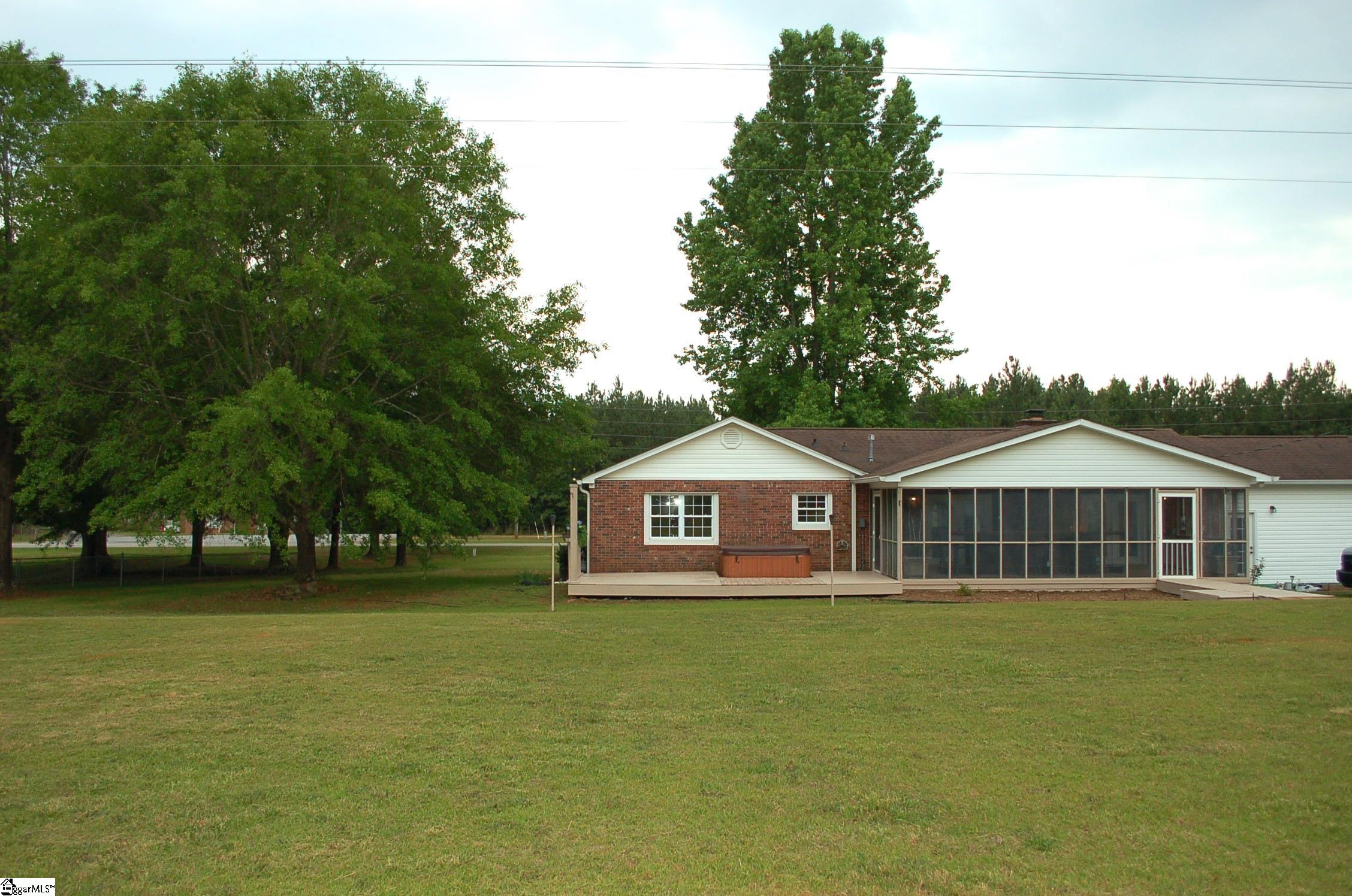 381 North Freeman Road Liberty, SC 29657 - Photo 4 of 32