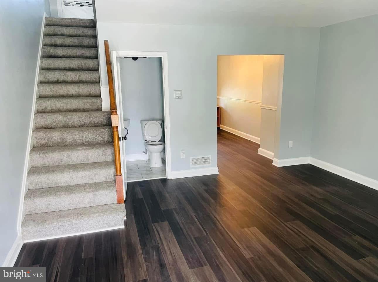 2237 Firethorn Road Baltimore, MD 21220 - Photo 3 of 16