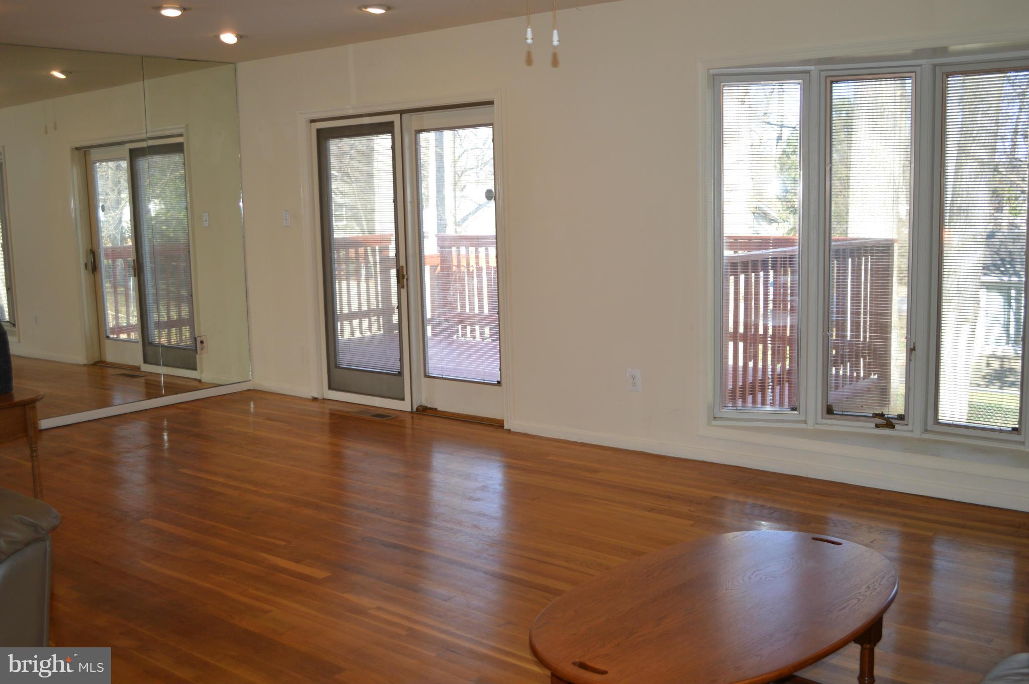 8132 Greeley Boulevard Springfield, VA 22152 - Photo 9 of 30 Dining Room