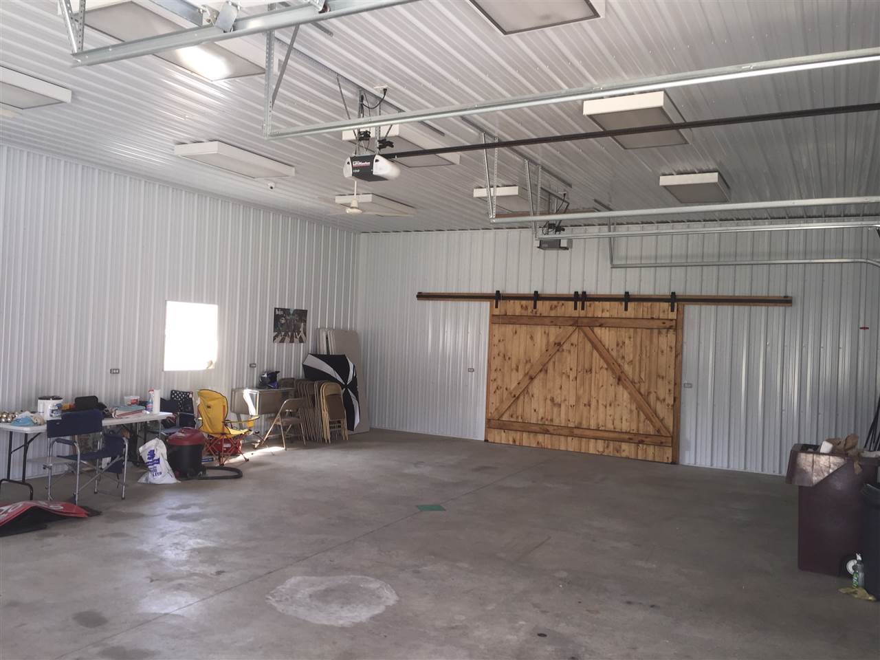 2151 North Fox Farm Road Warsaw, IN 46580 - Photo 13 of 32 Gallery Image 13