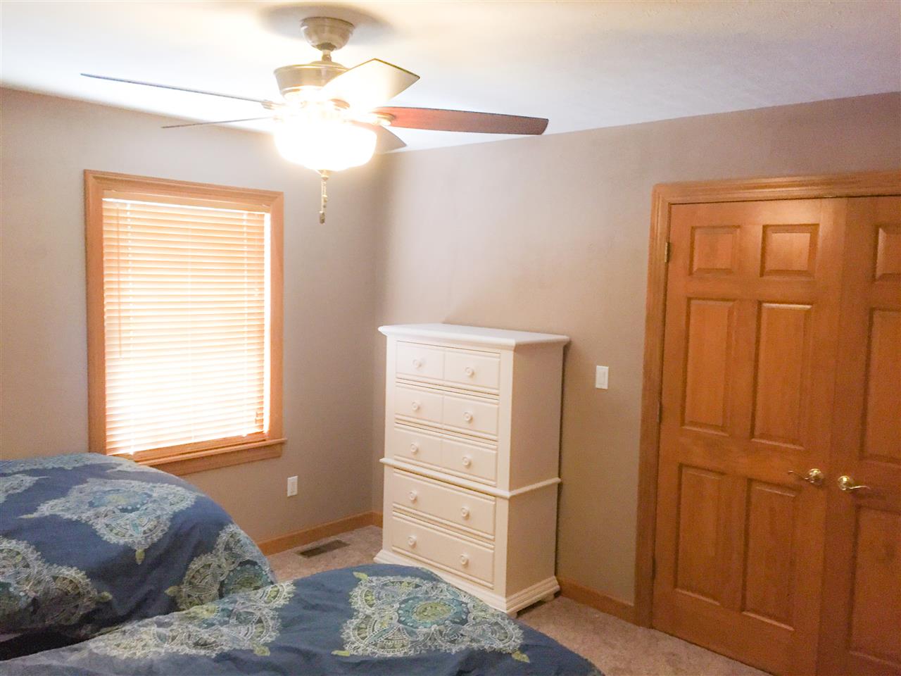 2151 North Fox Farm Road Warsaw, IN 46580 - Photo 25 of 32 Gallery Image 25