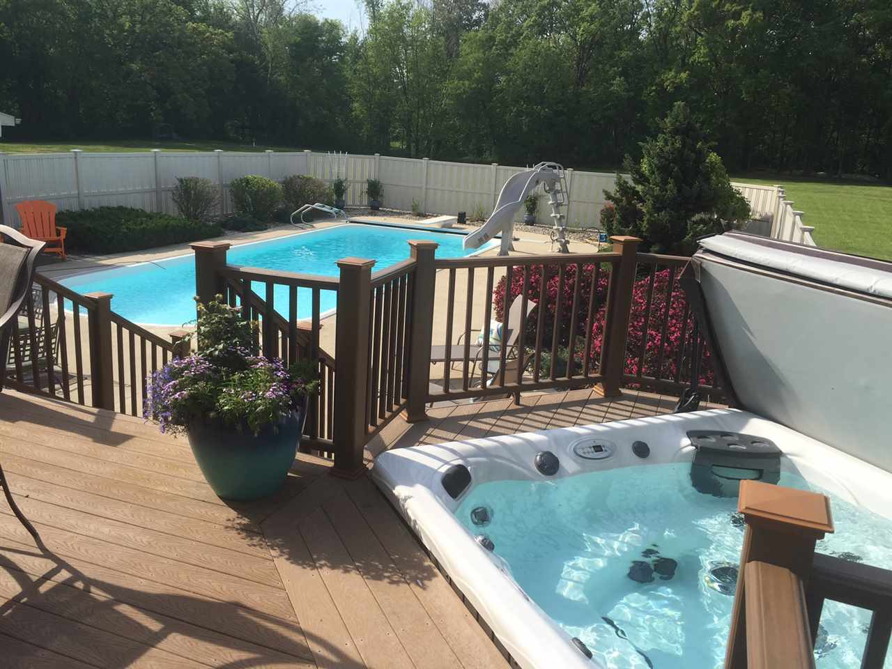 2151 North Fox Farm Road Warsaw, IN 46580 - Photo 10 of 32 Gallery Image 10