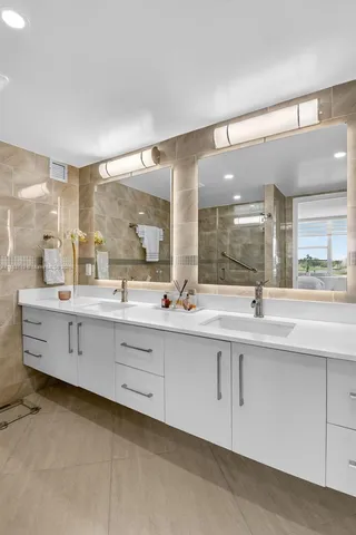 $1,175,000 | 9250 West Bay Harbor Drive, Unit 5A, Bay Harbor Islands, FL 33154