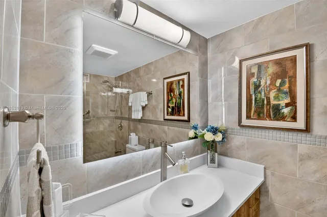 $1,175,000 | 9250 West Bay Harbor Drive, Unit 5A, Bay Harbor Islands, FL 33154