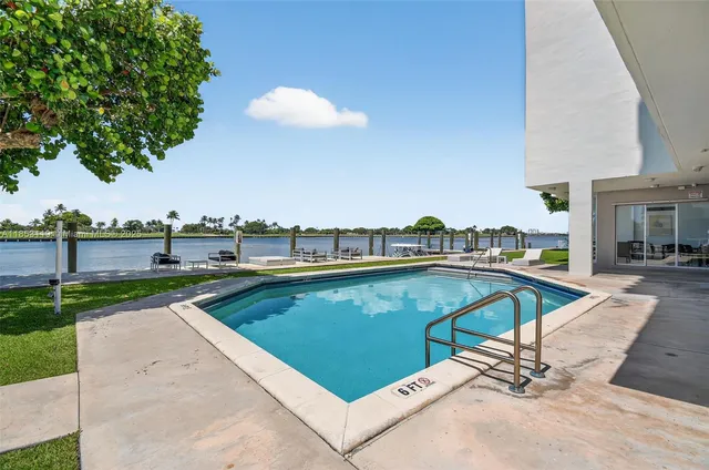 $1,175,000 | 9250 West Bay Harbor Drive, Unit 5A, Bay Harbor Islands, FL 33154