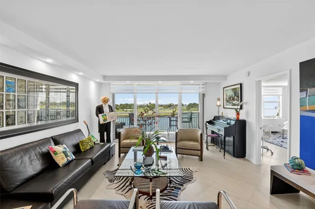 $1,175,000 | 9250 West Bay Harbor Drive, Unit 5A, Bay Harbor Islands, FL 33154
