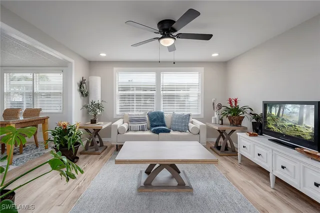 $229,000 | 340 Mattie Avenue, Fort Myers, FL 33908