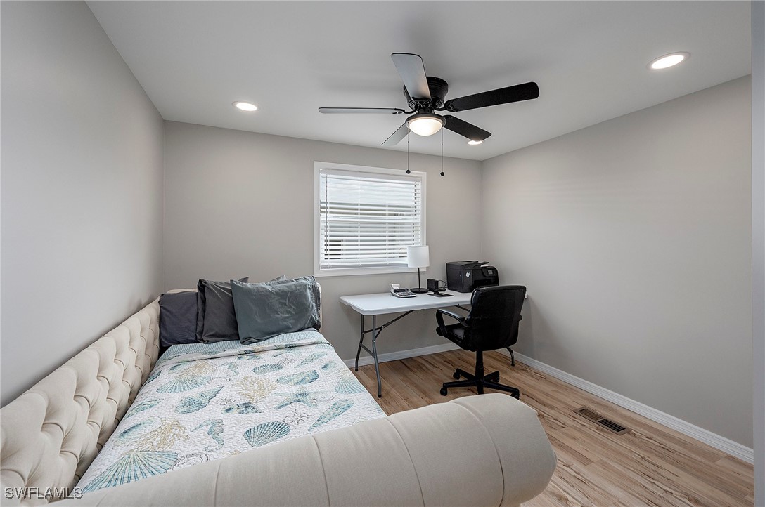 340 Mattie Avenue Fort Myers, FL 33908 - Photo 15 of 41