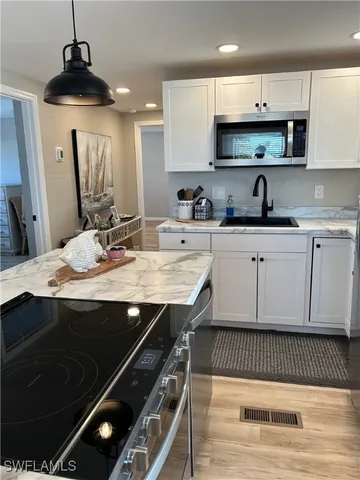 $229,000 | 340 Mattie Avenue, Fort Myers, FL 33908