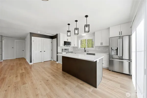 $629,000 | 3523 Bennett Drive, Bellingham, WA 98225