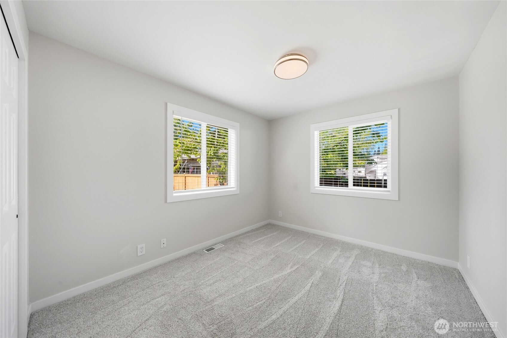 3523 Bennett Drive Bellingham, WA 98225 - Photo 27 of 40