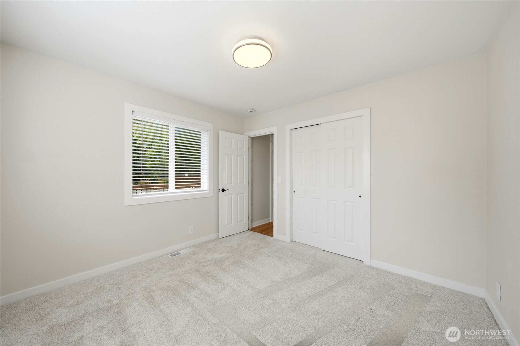 3523 Bennett Drive Bellingham, WA 98225 - Photo 30 of 40