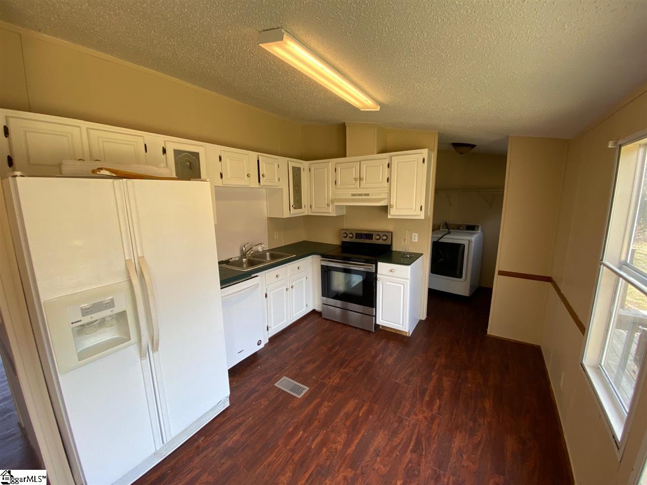 2583 Boyd Road Laurens, SC 29360 - Photo 10 of 13 Gallery Image 10