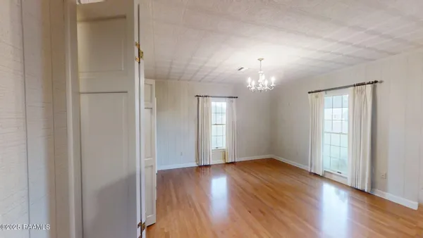$213,000 | 112 Abshire Drive, Kaplan, LA 70548