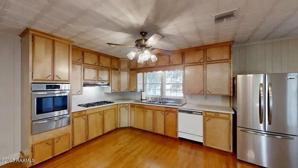 $213,000 | 112 Abshire Drive, Kaplan, LA 70548