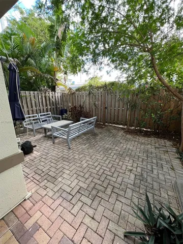 $2,800 | 252 City View Drive, Unit 252, Fort Lauderdale, FL 33311