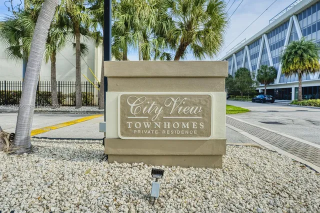 $2,800 | 252 City View Drive, Unit 252, Fort Lauderdale, FL 33311