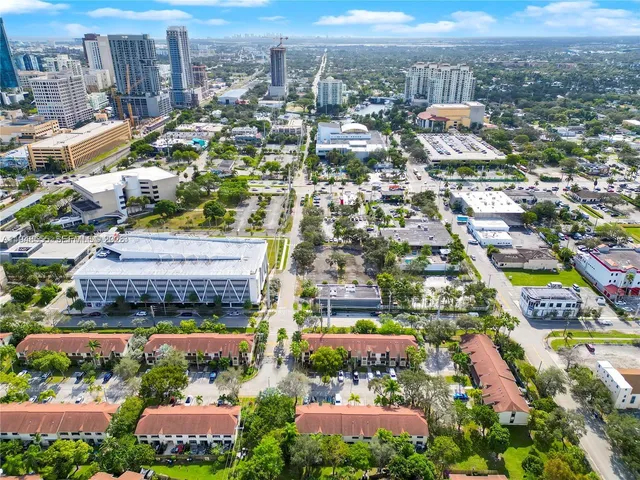 $2,800 | 252 City View Drive, Unit 252, Fort Lauderdale, FL 33311